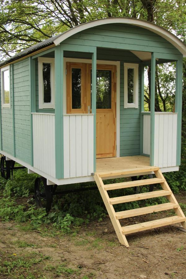 The Kestrel Shepherd Hut, Whitehouse Farm Stowmarket Extérieur photo
